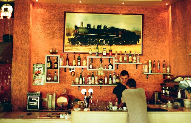 Bar