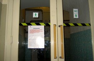 wc_klementinum_dvere